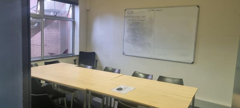 To Let Commercial Property for Rent in Mowbray Western Cape